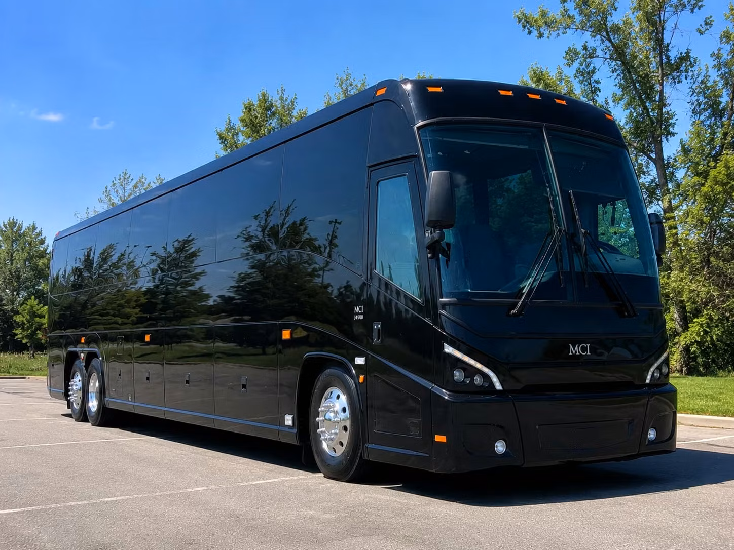 clifton wedding shuttle bus rentals that keep every guest on schedule