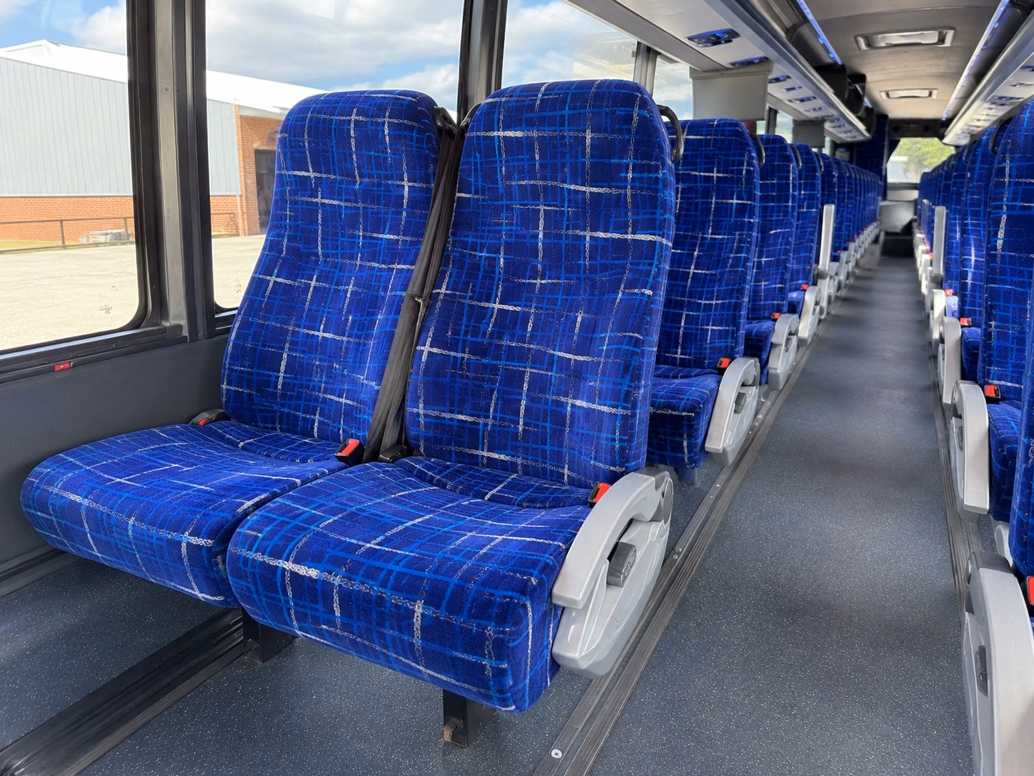 yankee stadium and citi field fan bus rentals from clifton new jersey